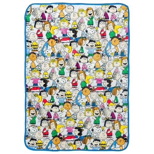Silver Buffalo Peanuts Snoopy, Fleece Throw Blanket, 45x60in